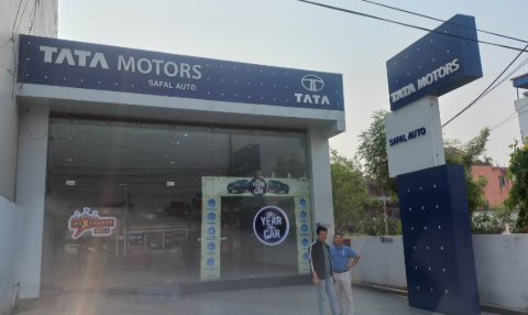 Safal Auto International showroom photo 1