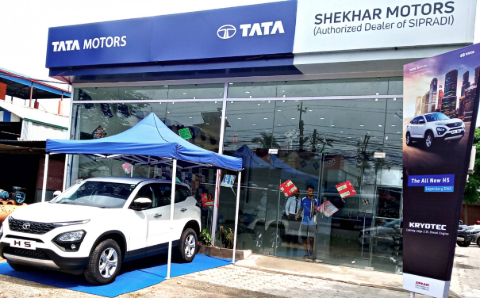 TATA Motors showroom photo 1