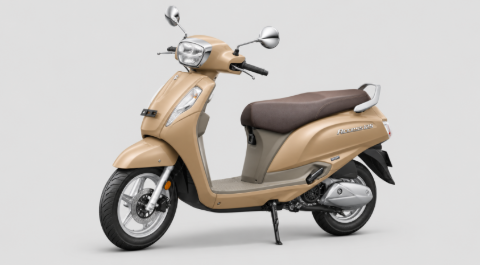 Suzuki Acess 125 Suzuki Access125 - Pearl Shiny Beige - Front Three Quarter